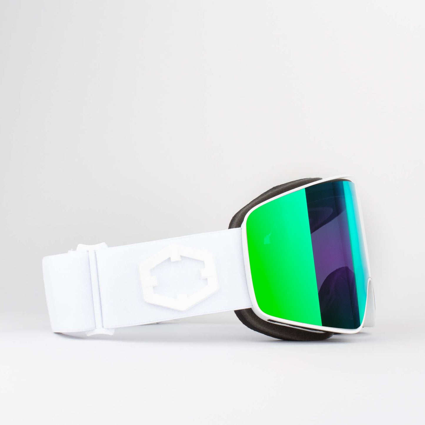 Out Of Void White Green Mci
