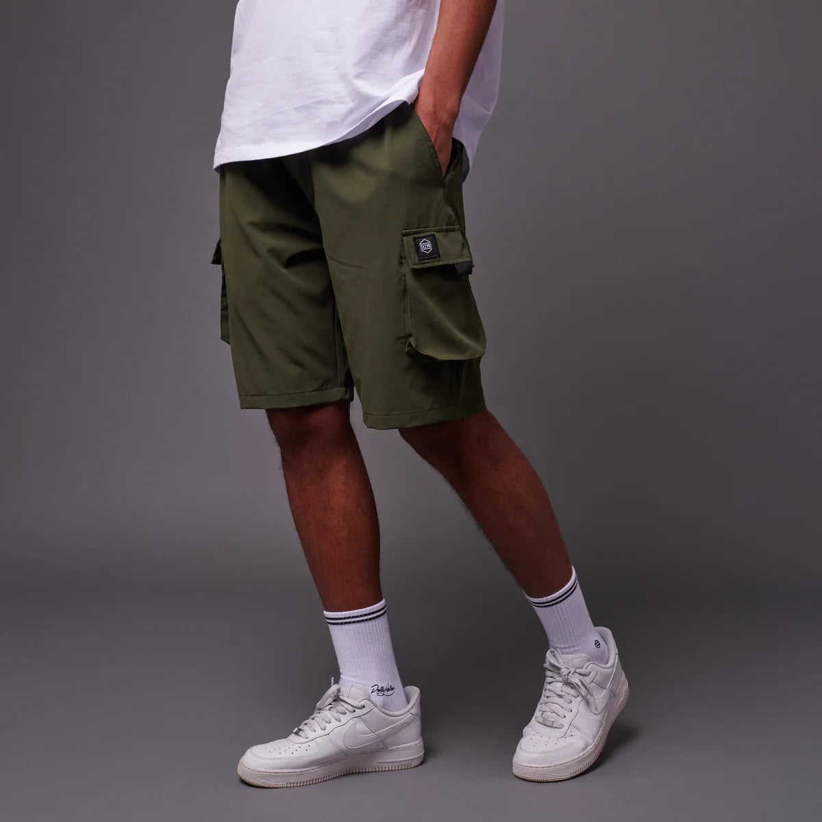 Techno Cargo Shorts Forest Night