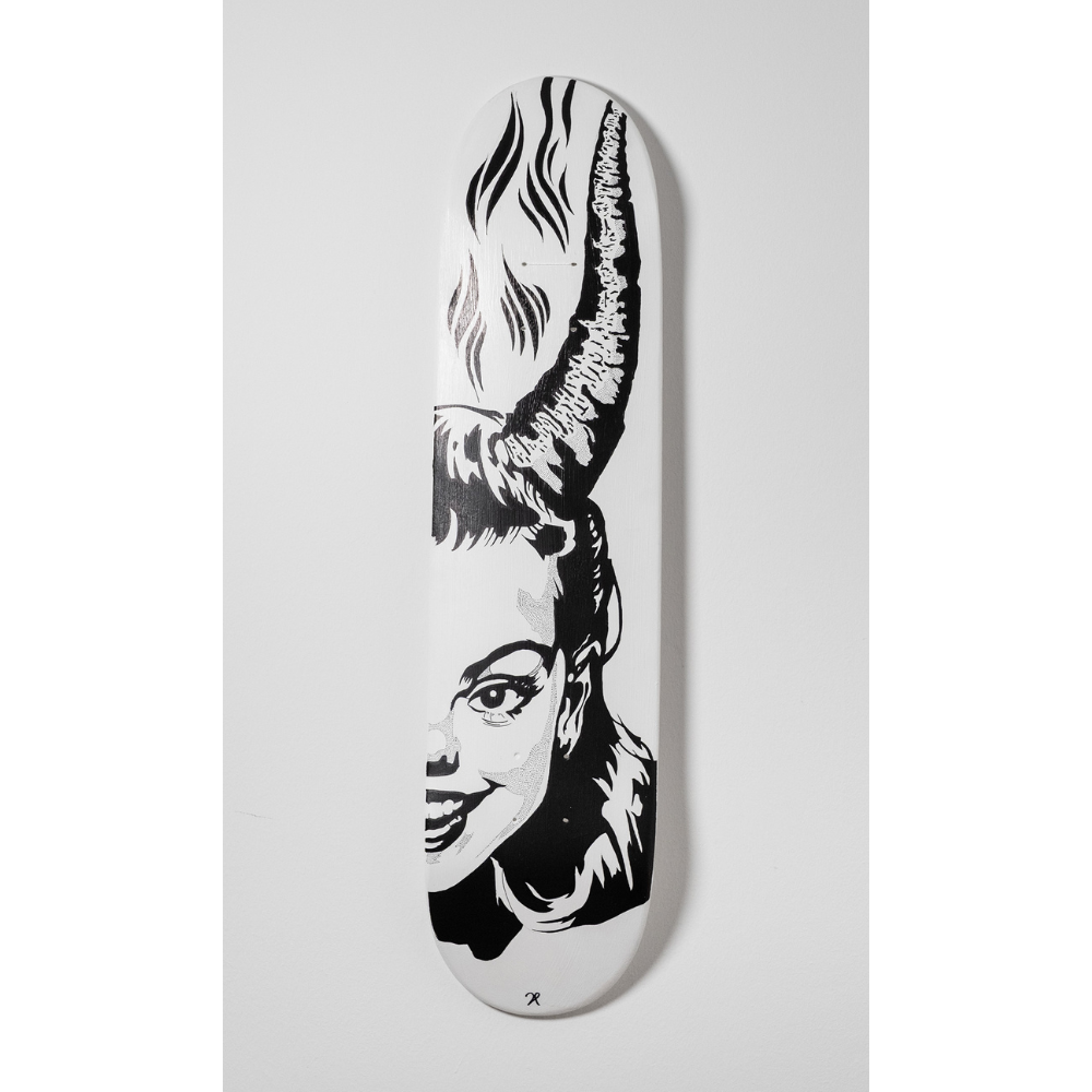 SKATE ARTIST EDITION Hall Awayt