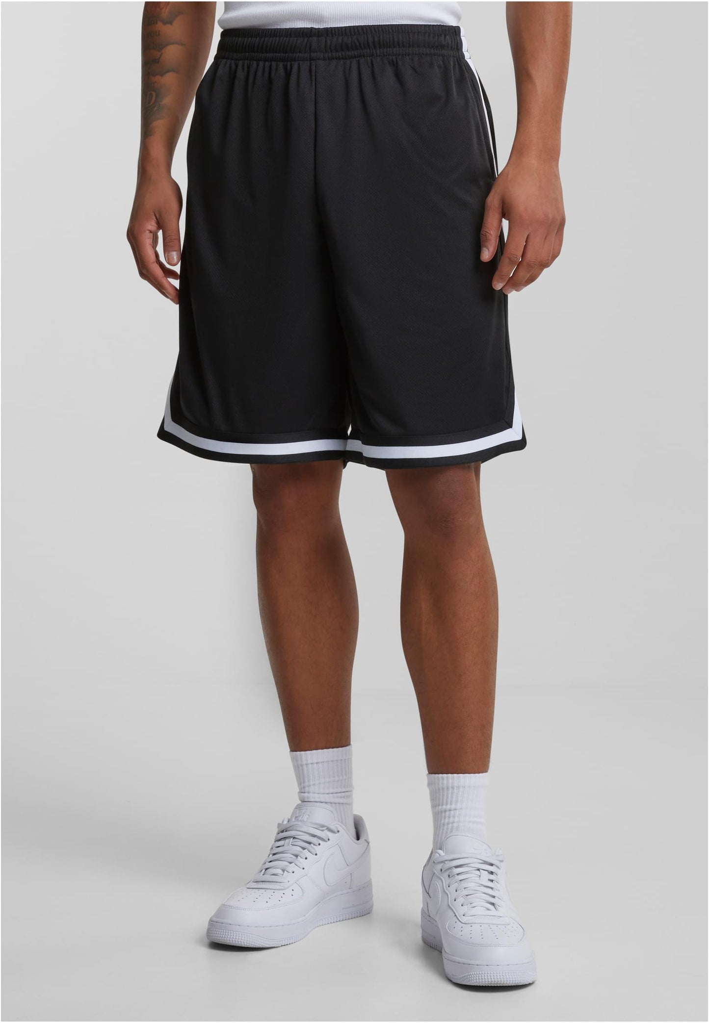 Urban Classics Stripes Mesh Shorts Black/White