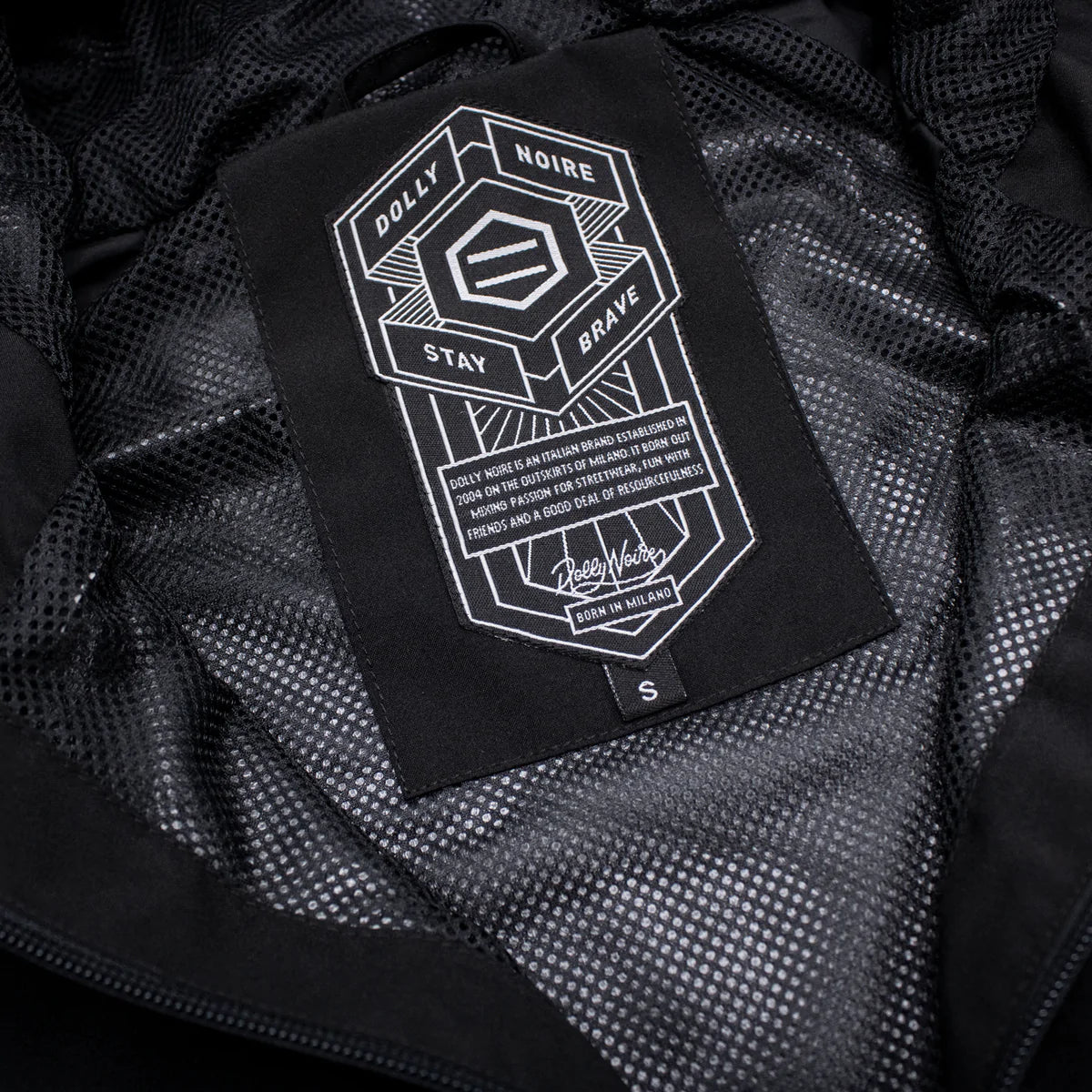 Dolly Noire Full Zip Light Jacket Black