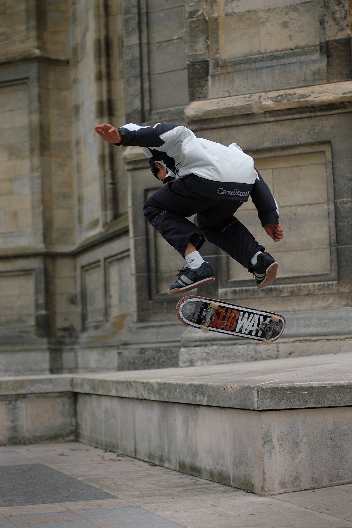 SKATEBOARD