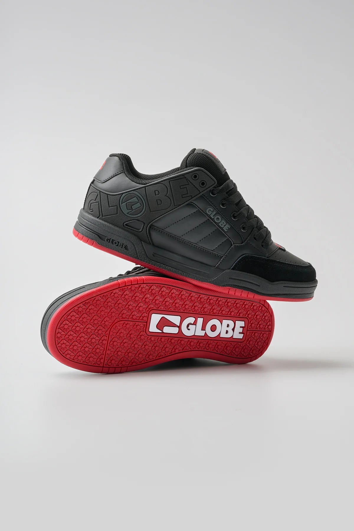 Globe Tilt - Black/Red/Charcoal